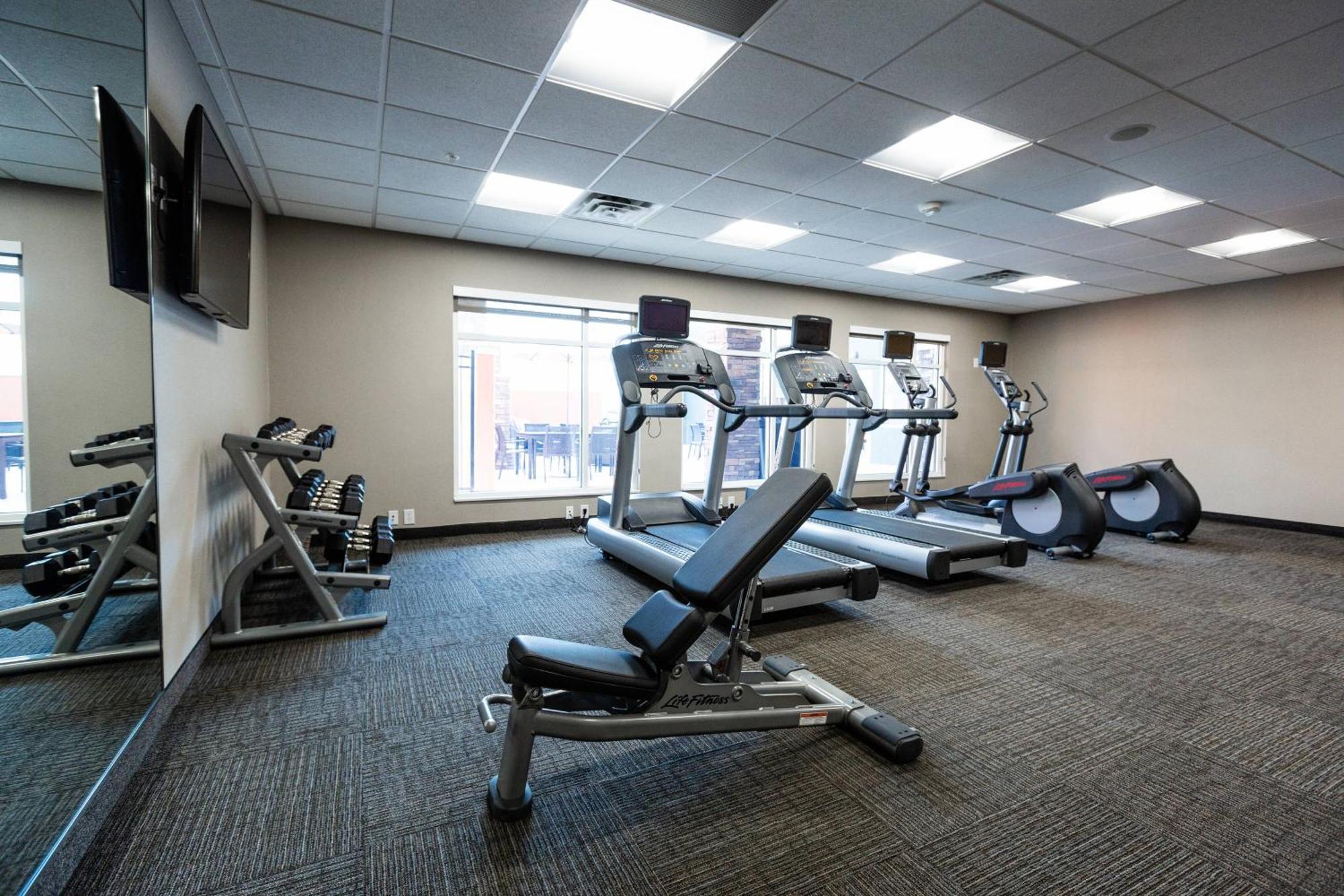 By Marriott North/quail Springs 3* Oklahoma City